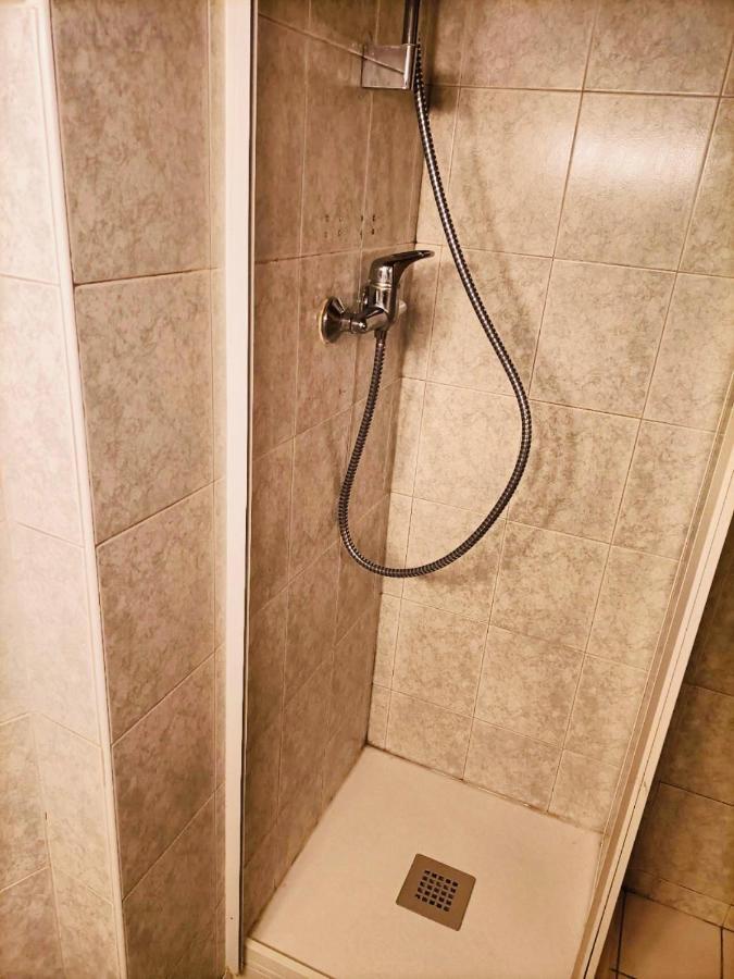 Dream Dwell Paris-Two-Bedroom Flat Near Pompidou Centre מראה חיצוני תמונה