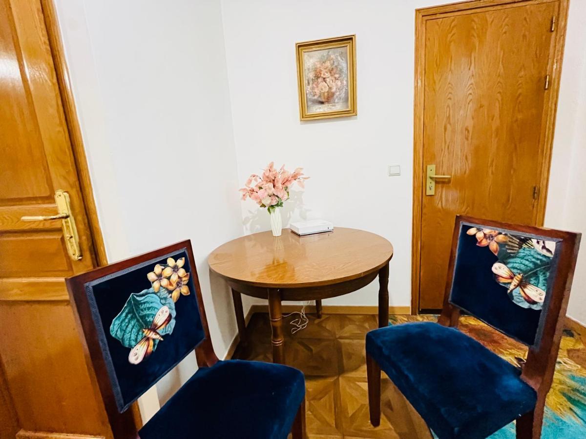 Dream Dwell Paris-Two-Bedroom Flat Near Pompidou Centre מראה חיצוני תמונה